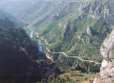 Cliquez sur l'image pour entrer